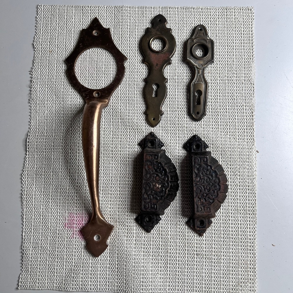 Vintage Brass Sunset Door Pull Cast Iron Bin Pulls Keyhole Escutcheon Lot 5pc